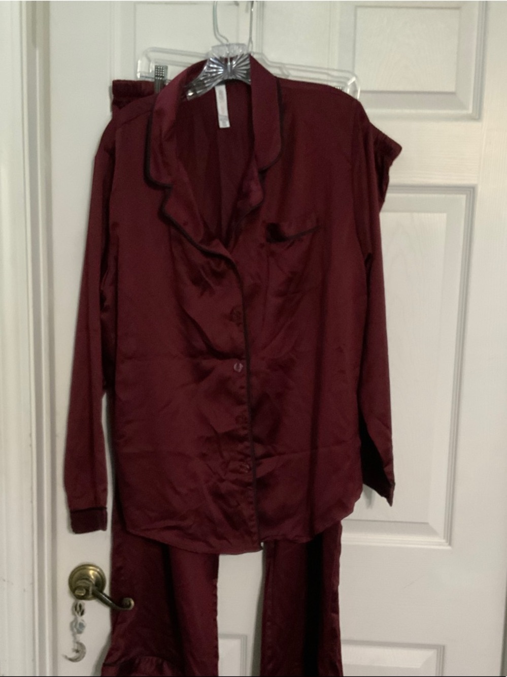 Gilligan & O'Malley Satin Pajama Set in Burgundy